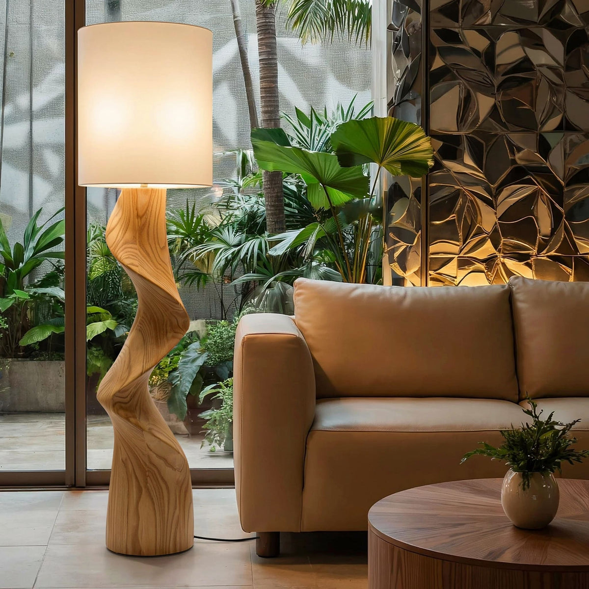 Künstlerische organische gedrehte Stehlampe aus Massivholz, handgefertigt aus natürlichem Hartholz