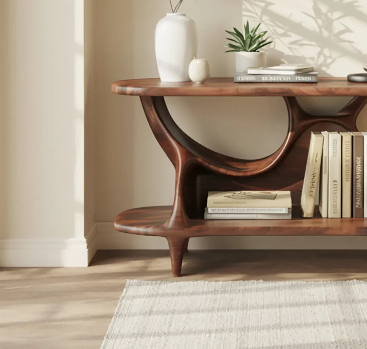 Regal im Holz-Brückenstil für modernes Interieurdesign