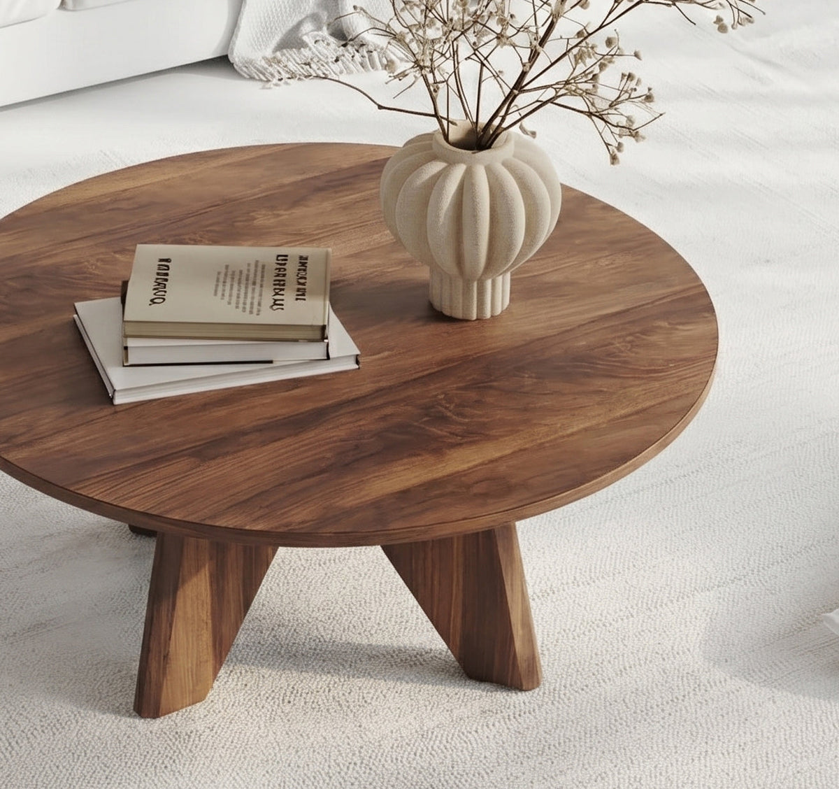 Runder Couchtisch aus Massivholz – Skulpturaler Baumkanten-Mitteltisch