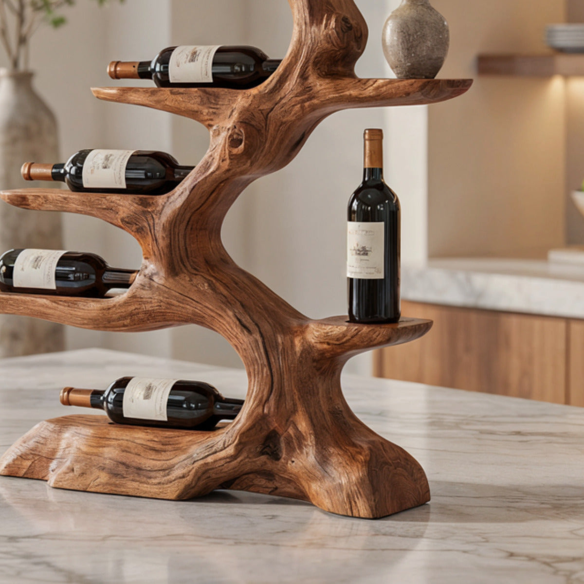 Handgefertigtes Wein-Schauregal aus Massivholz