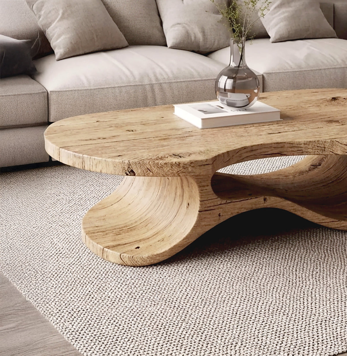 Couchtisch aus Massivholz – Handgefertigter organischer Baumkanten-Mitteltisch