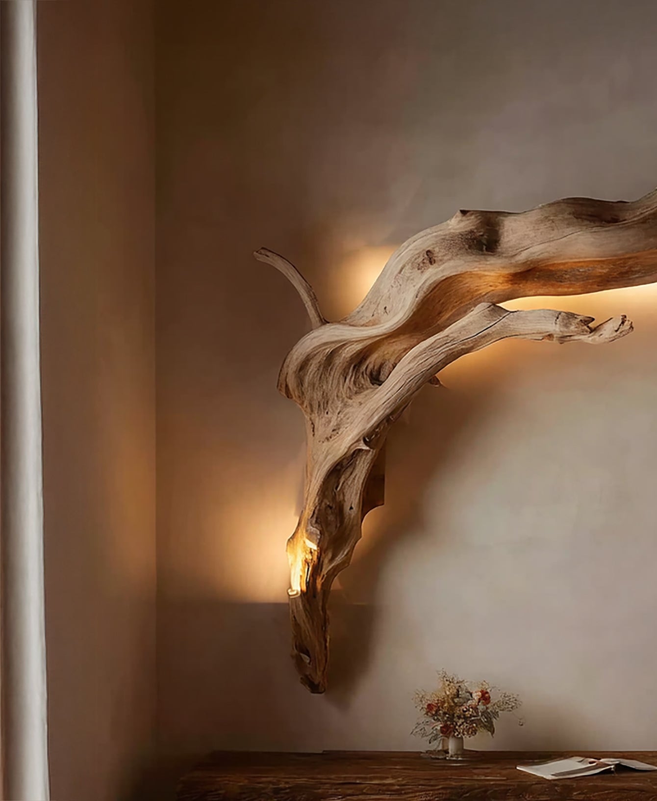 Treibholz-Wandleuchte – handgefertigte rustikale Holzlampe für die Wand