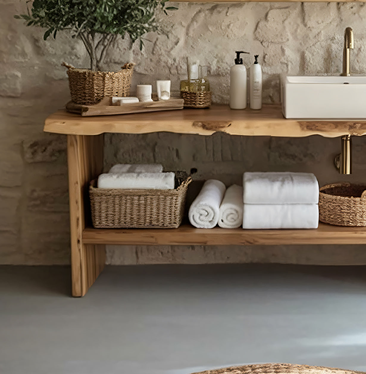 Rustikales Badezimmer-Waschtischmöbel aus Massivholz mit Naturkante