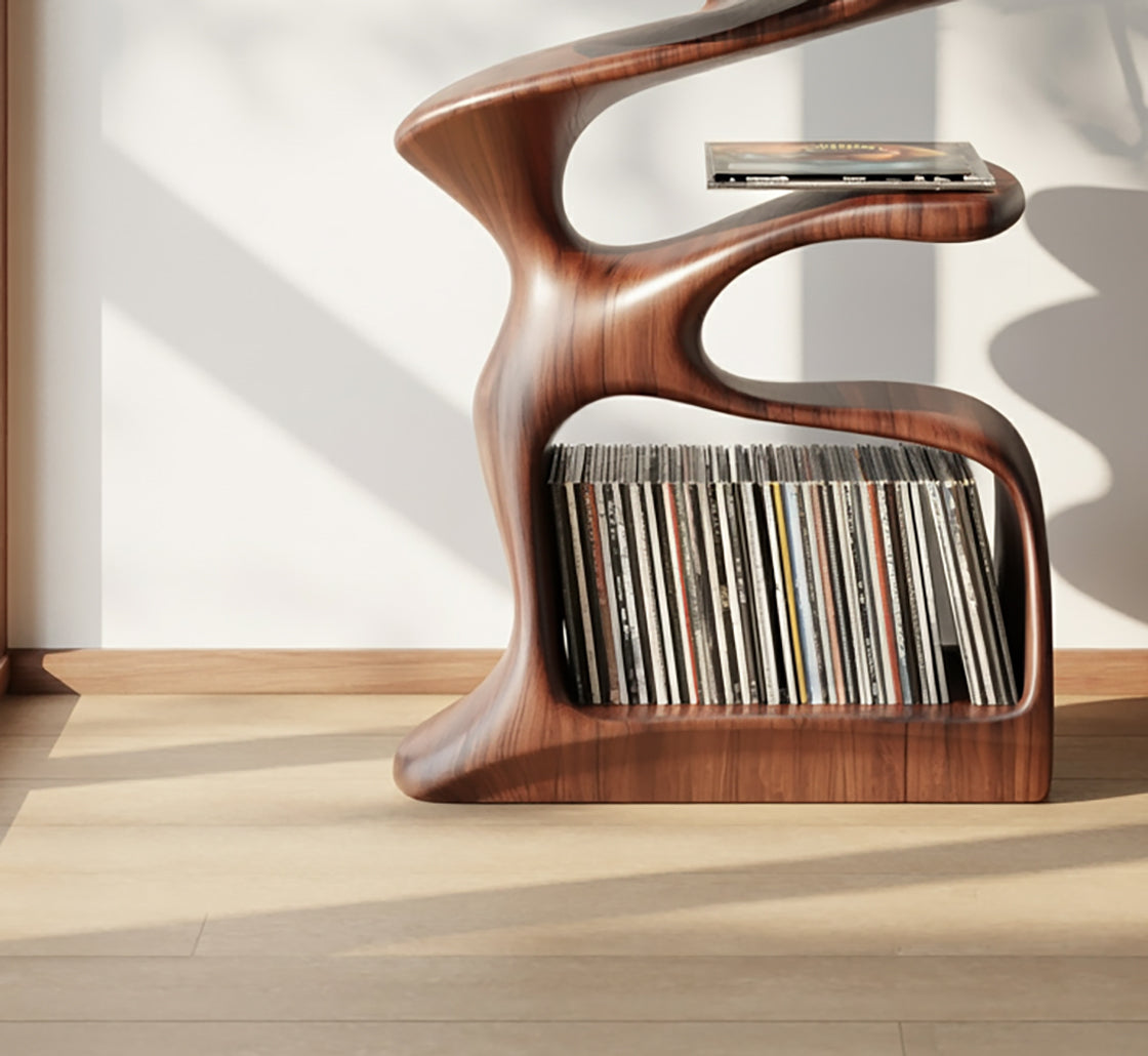 Handgefertigter Plattenspielerständer aus Holz – Skulpturales Vinyl-Regal