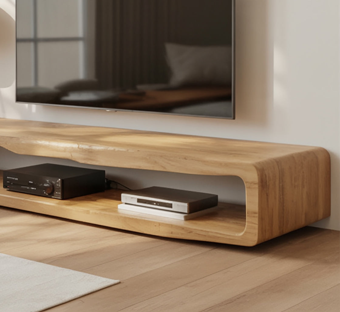 Rustikales Massivholz-TV-Board – handgefertigter Farmhouse-TV-Schrank