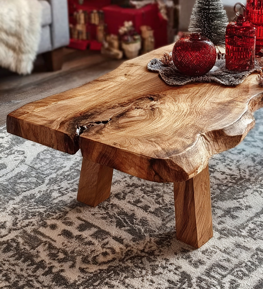 Massivholz-Couchtisch mit Naturkante – Handgefertigtes Mid-Century-Akzentmöbel