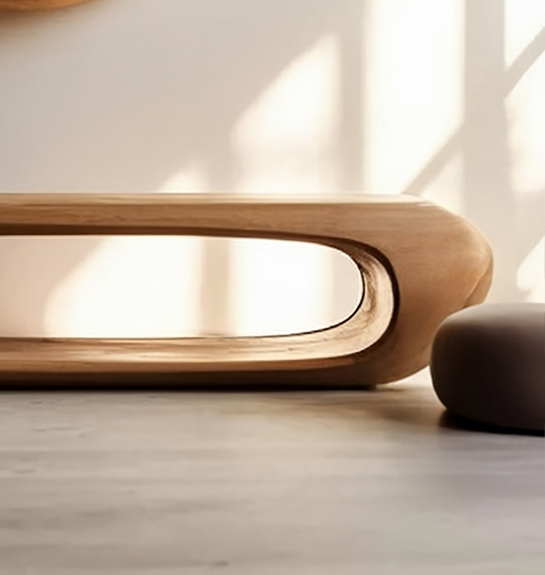 Unregelmäßiger Holz-Spiegelrahmen im Mid-Century-Stil – handgefertigt