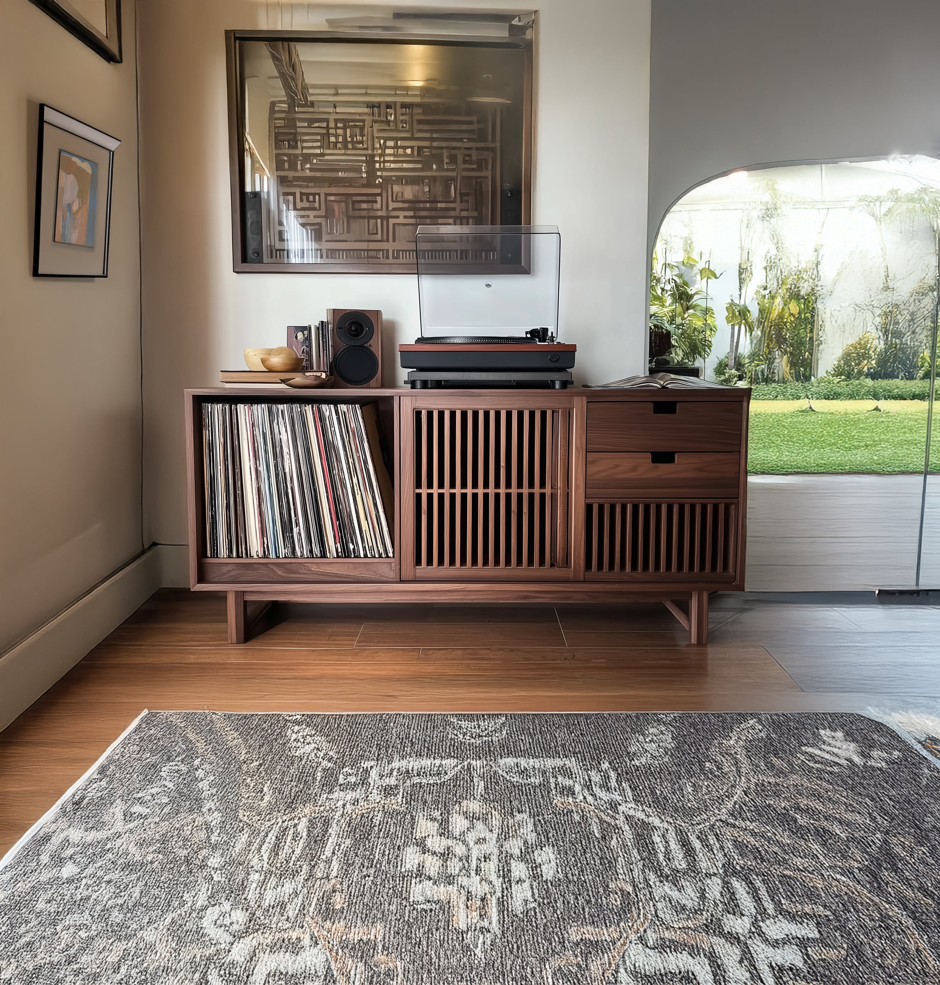 Handgefertigtes Plattenspieler-Regal aus Naturholz mit Stauraum und Schallplatten-Organizer