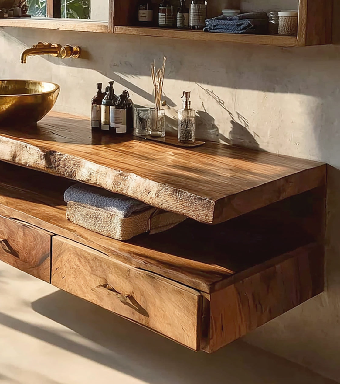 Handgefertigter Rustikaler Hängender Waschtisch aus Massivholz