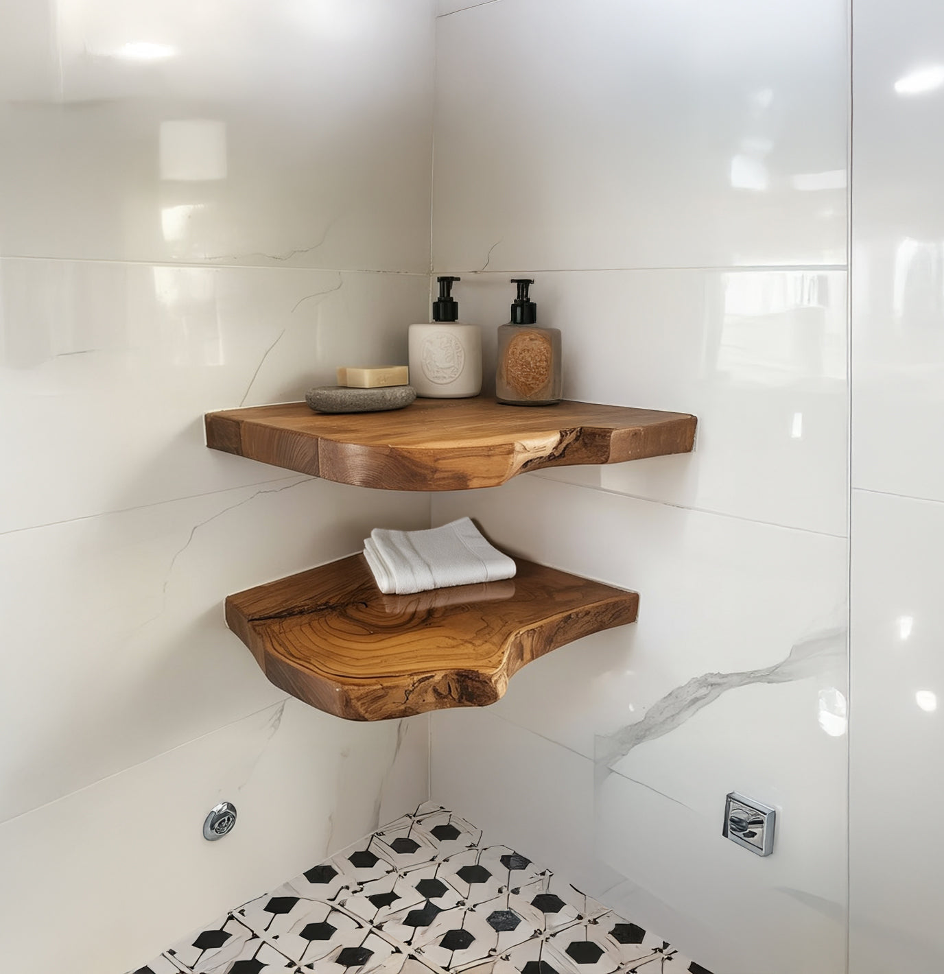 Rustikale Teak-Wurzelholz Eckregale – Schwebende Wandregale für stilvolle Dekoration