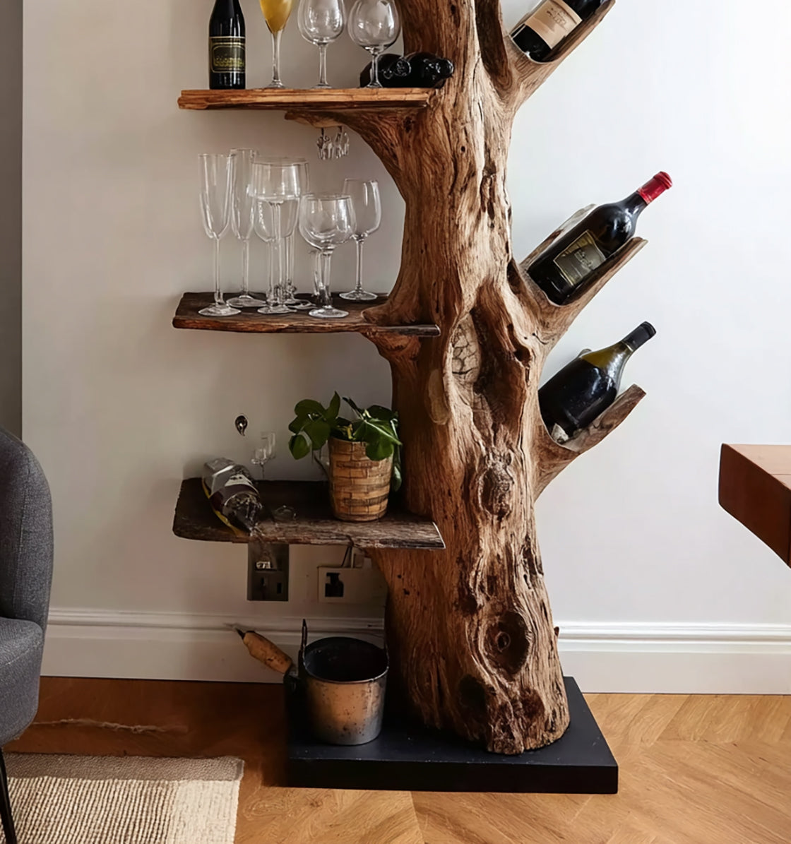 Baumstamm-Weinregal – handgefertigt aus Massivholz mit Glashalter