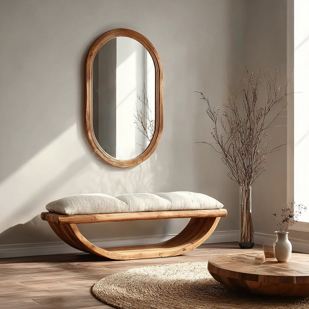 Geschwungene Massivholzbank – Handgefertigte Sitzbank für Diele