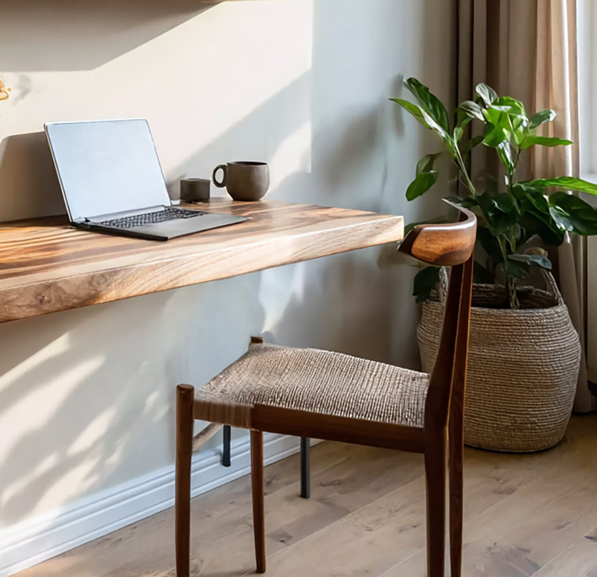 Mid-Century Massivholz-Schreibtisch – Handgefertigter Schreibtisch