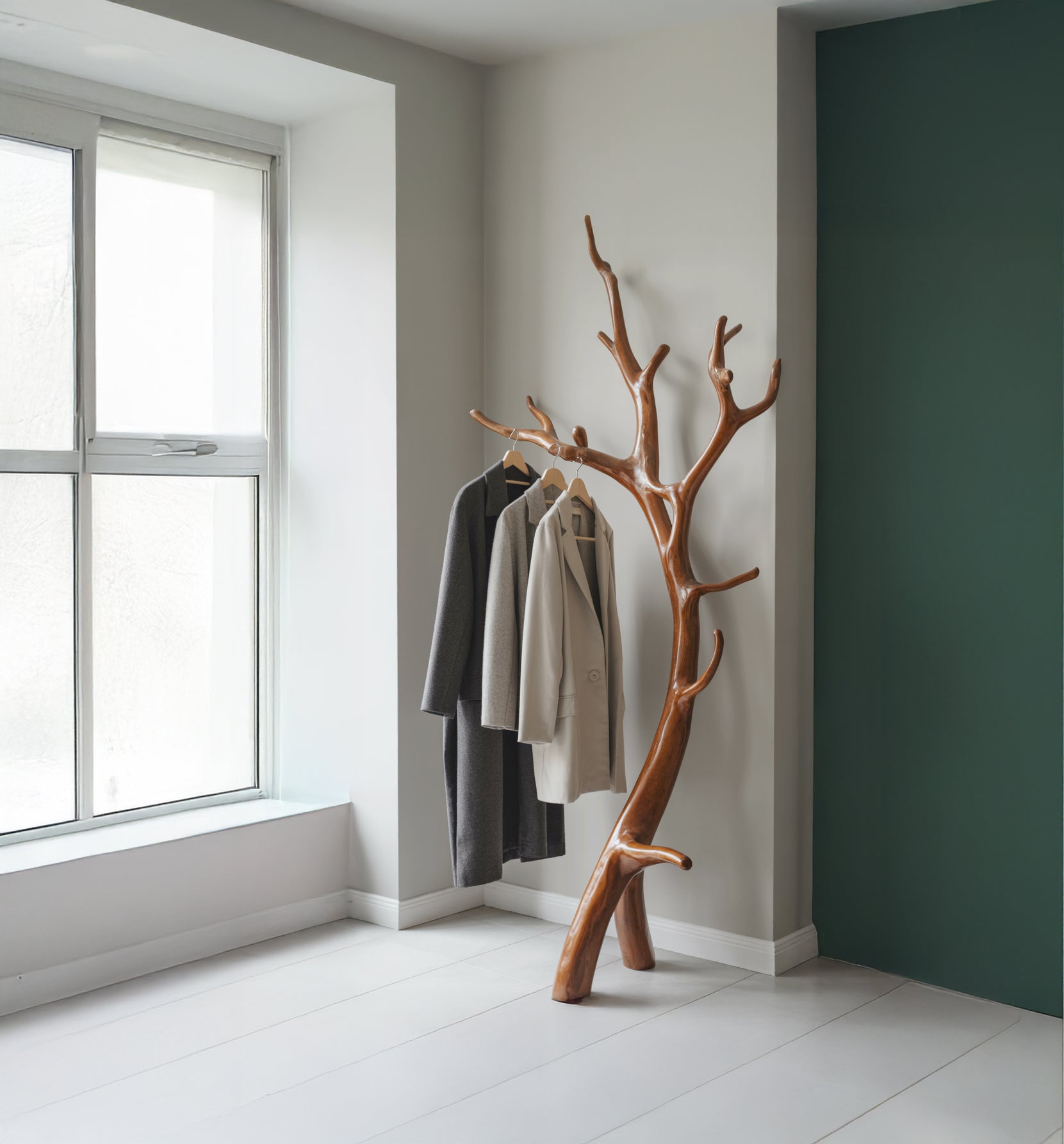 Handgefertigter Holz-Garderobenständer in Baumform für Flur & Schlafzimmer