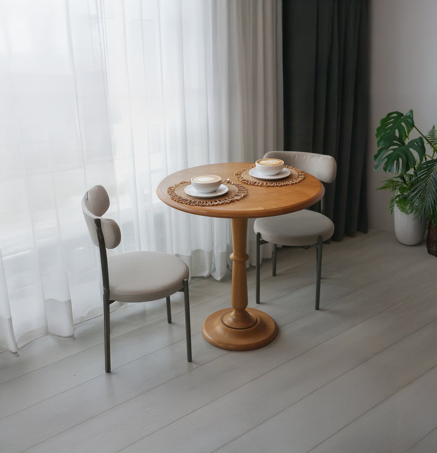 Runder Bistro-Tisch – kleiner Küchentisch, kompakter Frühstücks- & Esstisch