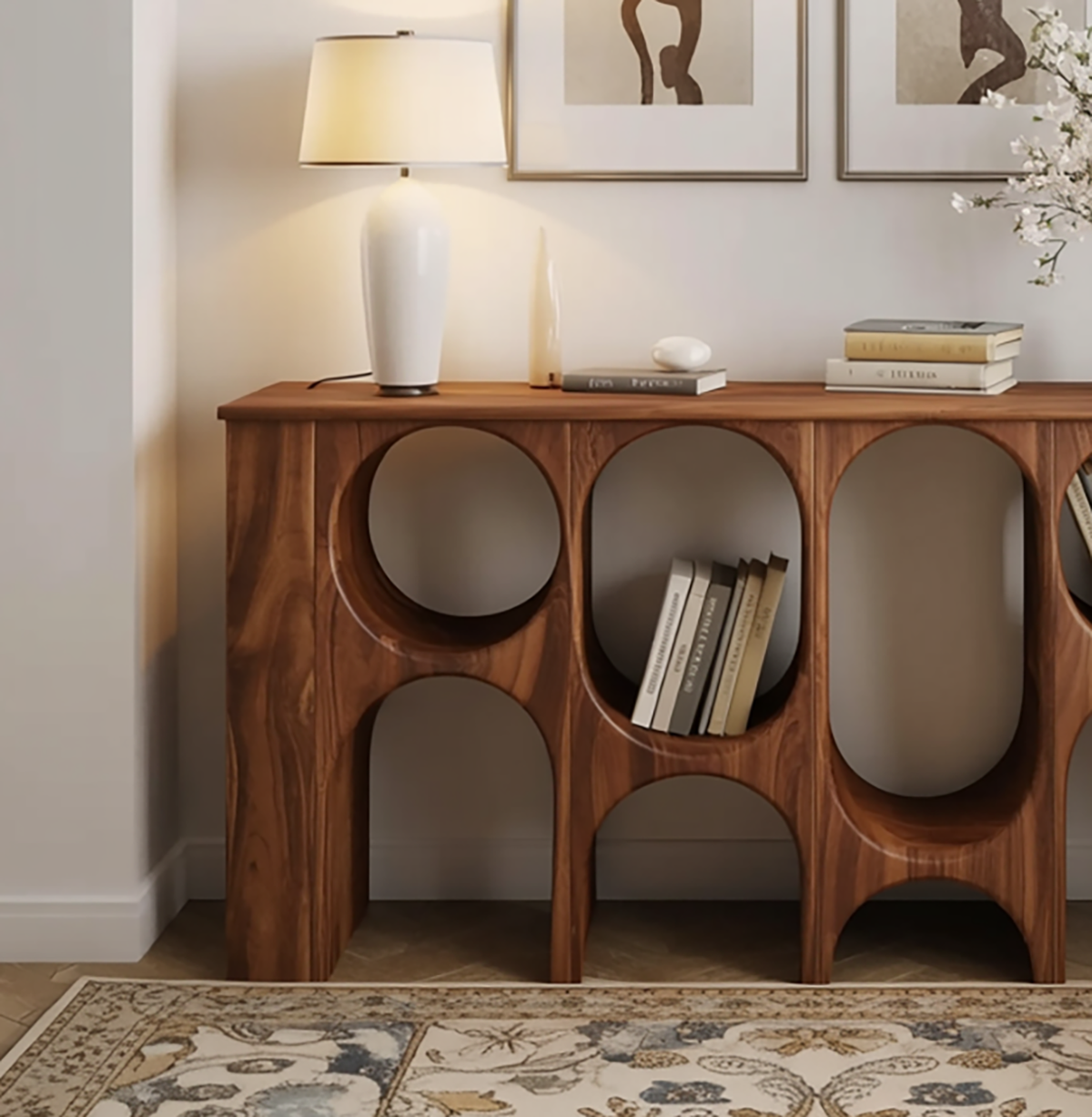 Modernes Bücherregal aus Massivholz mit skulpturalen Bögen