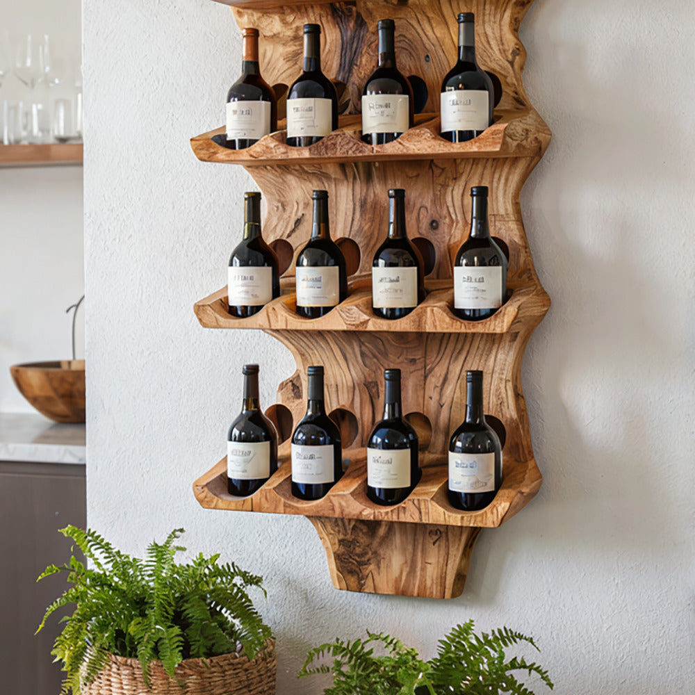 Handgefertigtes Baumkanten-Wandweinregal aus Naturholz