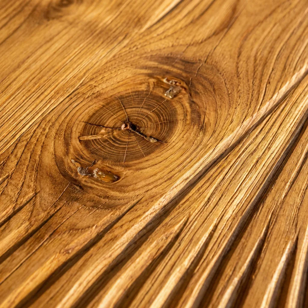 Pilz-Couchtisch mit geschnitzter Lamellenplatte und Säulenfuß, handgefertigter runder Massivholztisch mit Baumkanten-Rand fürs Wohnzimmer – Ashdeco 2026