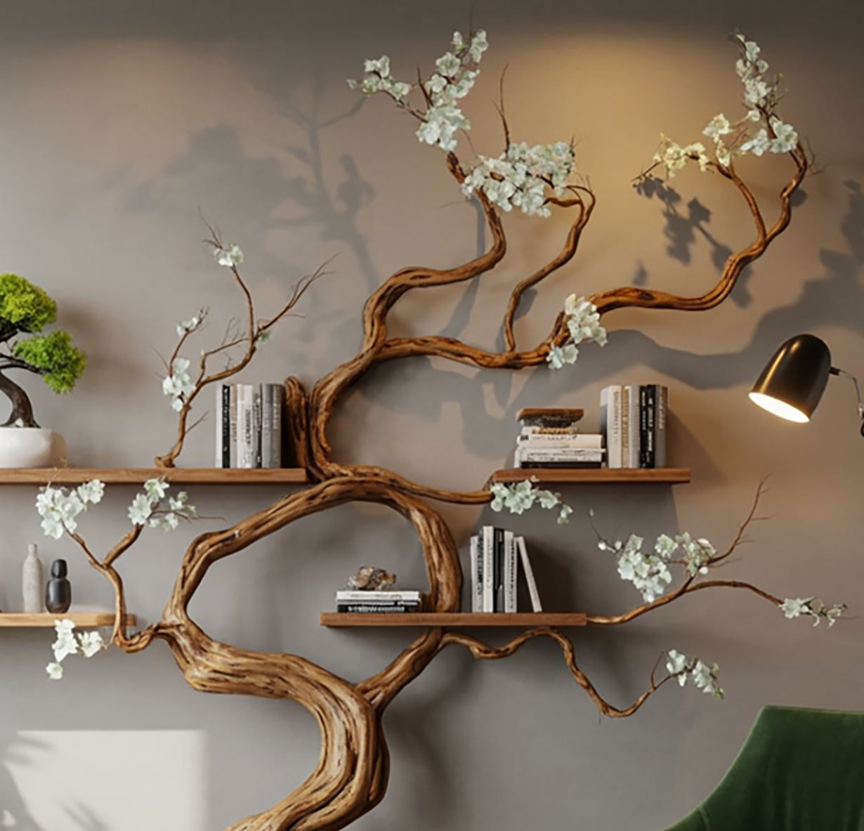 Handgefertigtes Massivholz-Baum-Wandregal – Funktionale Wandkunst