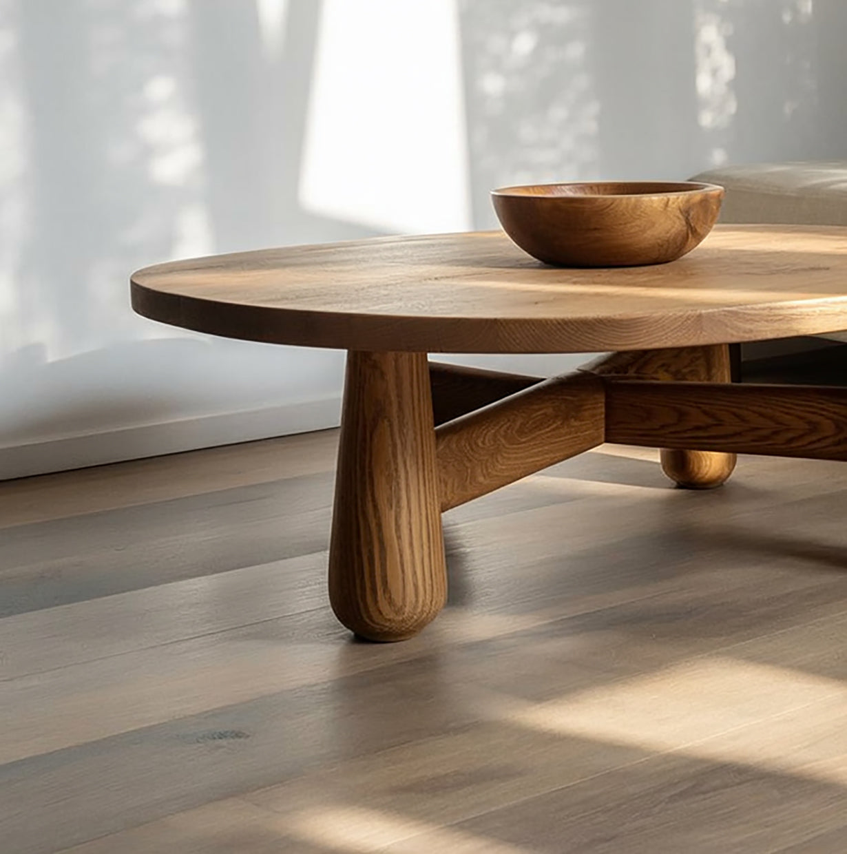 Moderner Farmhouse Couchtisch aus Massivholz mit Baumkante