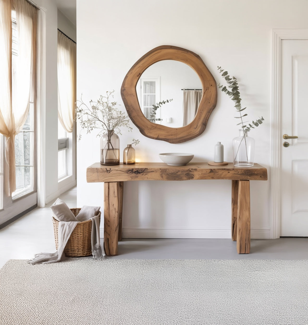 Handgefertigter Konsolentisch aus recyceltem Holz – rustikal mit natürlicher Oberfläche